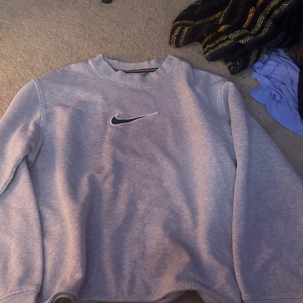 Nike Light Gray Crewneck Sweater